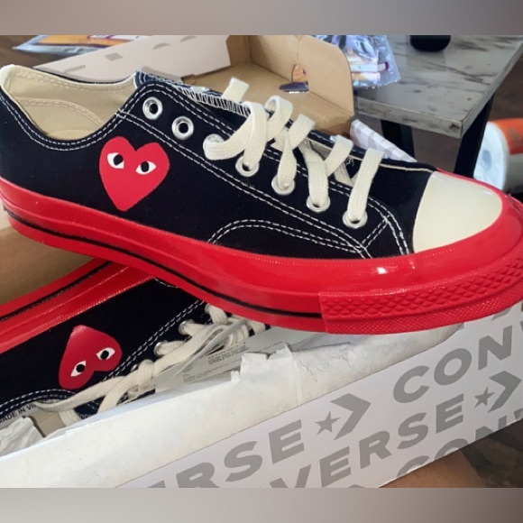 Sz 11 women/Sz 9 Men Converse Play - Picture 2 of 8